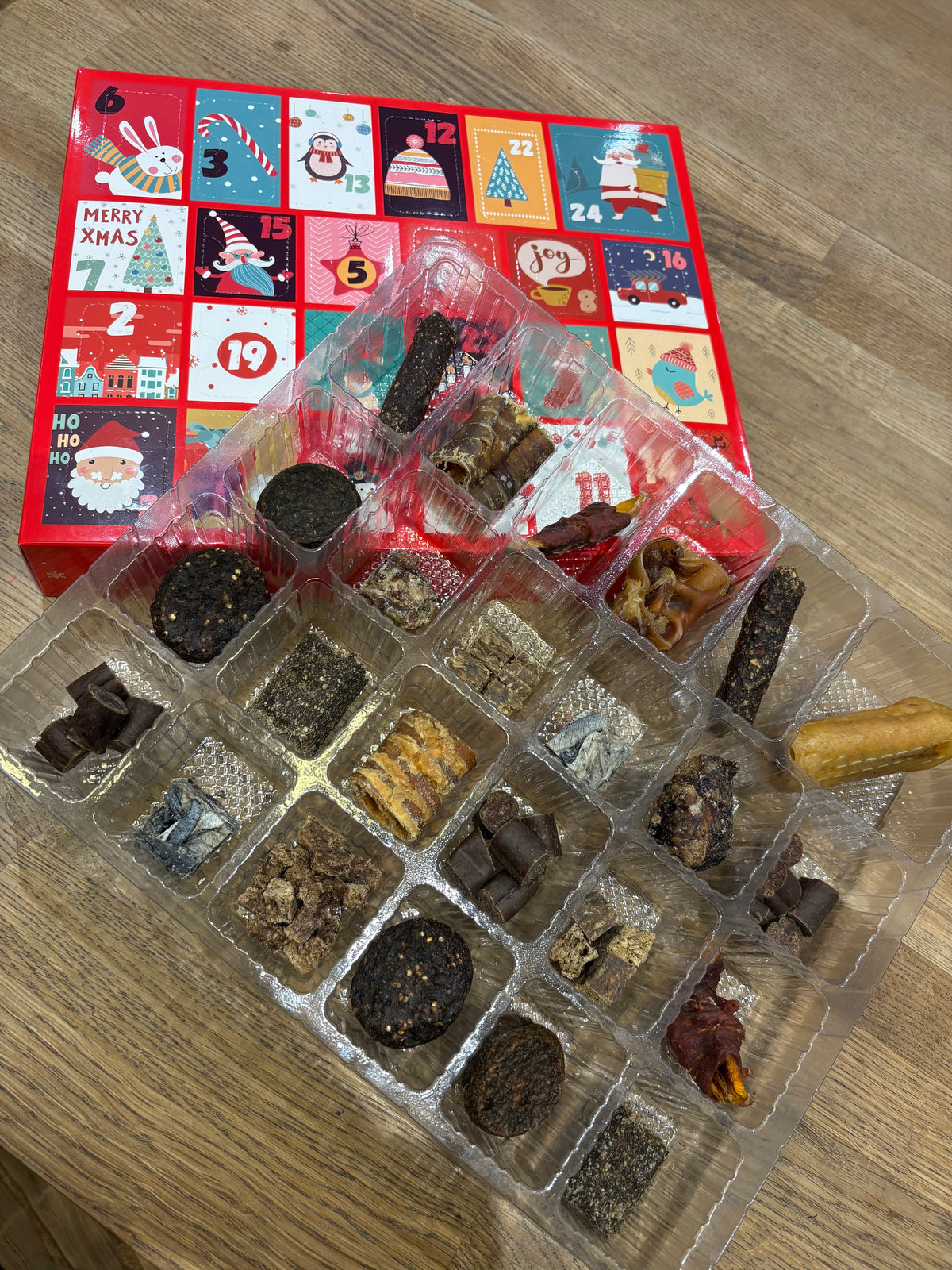 Ozzies Natural Dog Advent Calendar 2026 – 24 Days of Natural Treats
